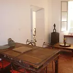 Vieux / Marche Aux Fleurs Apartman *